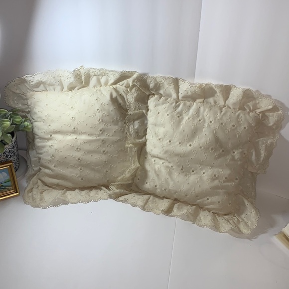 Bedding Pair Cottage Shabby Chic Farmhouse Cream Off White Vintage